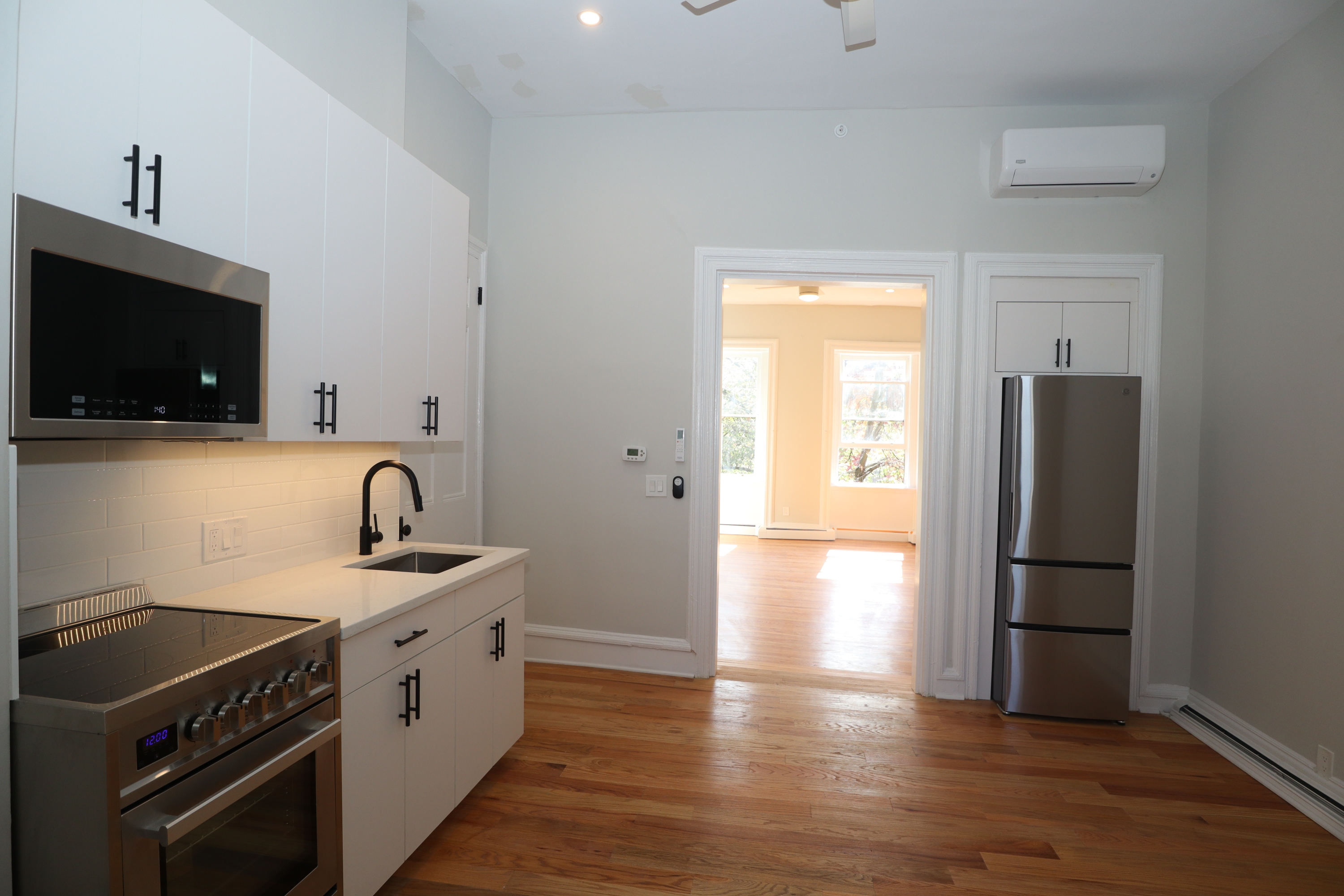 1919 Green Street - G