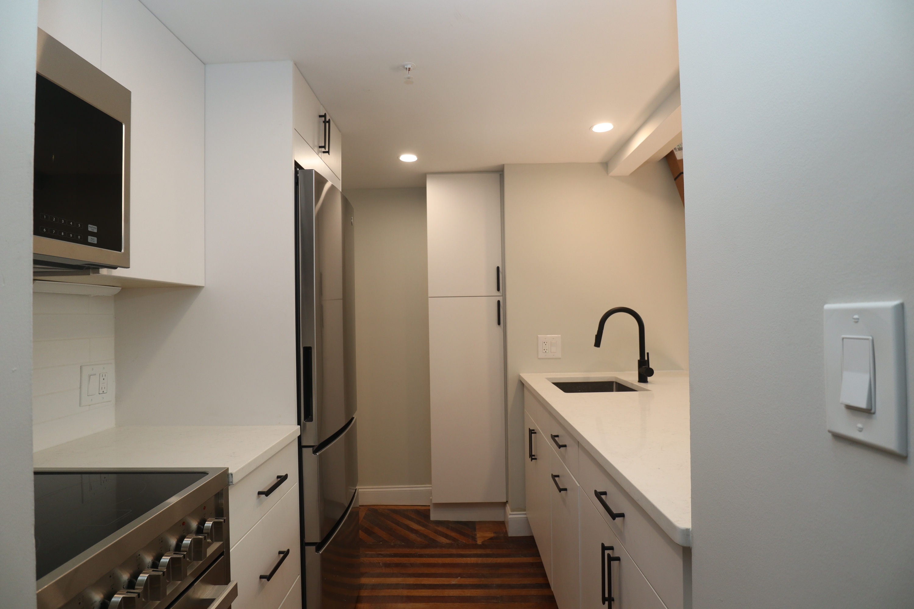 1919 Green Street - A